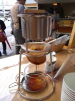 プロ御用達のネルドリップコーヒー抽出器「ねるっこ」ネル布部分は麻福で開発製造。